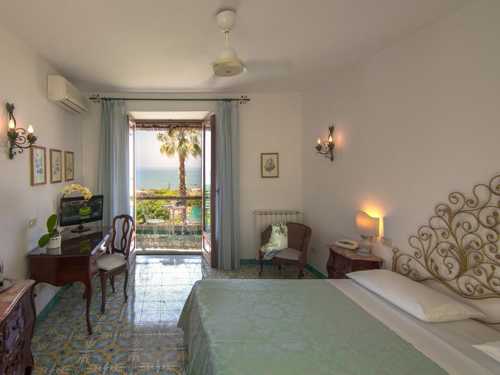 Semiramis Hotel De Charme & Pools Forio  Room photo